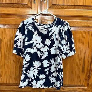 Floral Puff Sleeve Top - Navy and White